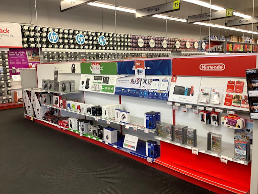 Staples image