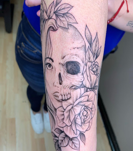 Explore men finger tattoo ideas, creative tattoo ideas in Kenosha, available at Kenosha Tattoo Company