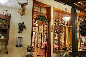 Jagerhaus Casa Del Cazador image