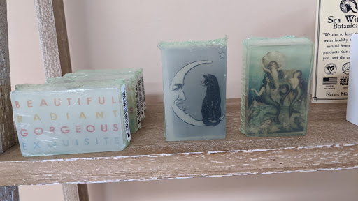 Metaphysical Supply Store «The Inner-Connection», reviews and photos, 300 Bridge St, New Cumberland, PA 17070, USA