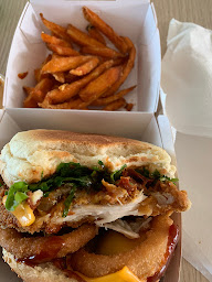 Photo n°10 de LOS POLLOS HERMANOS (Fried Chicken Compagny) à Caen ()