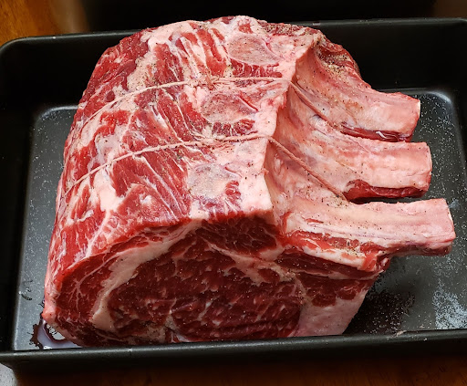 Meat Wholesaler «Main Street Wholesale Meats & Farmingdale Meat Market», reviews and photos, 210 Main St, Farmingdale, NY 11735, USA