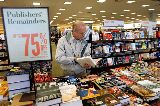 Book Store «Barnes & Noble Booksellers East Brunswick», reviews and photos, 753 New Brunswick Ave, East Brunswick, NJ 08816, USA