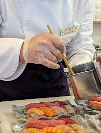 Sashimi du Restaurant japonais Makū - Sushi Bar à Paris - n°4