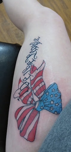 Tattoo Shop «Pix & Stix Tattoo», reviews and photos, 1780 Cedar St, McKenzie, TN 38201, USA