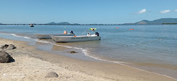 Φωτογραφία του Praia da Junqueira με επίπεδο καθαριότητας πολύ καθαρό