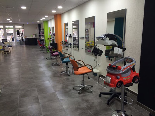 Peluquería Cintia Atiénzar en Alcoi, Alicante