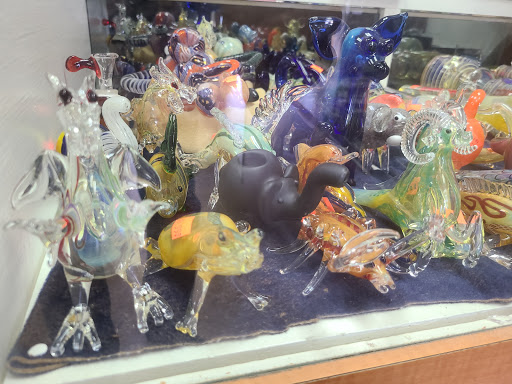 Tobacco Shop «Smoke N Stuff», reviews and photos, 4332 W Thunderbird Rd, Glendale, AZ 85306, USA