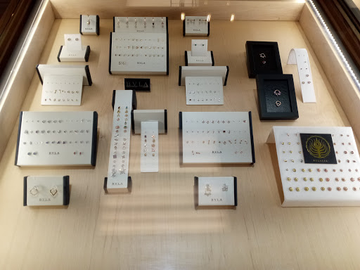 Body Piercing Shop «Laughing Buddha Seattle», reviews and photos, 219 Broadway E, Seattle, WA 98102, USA