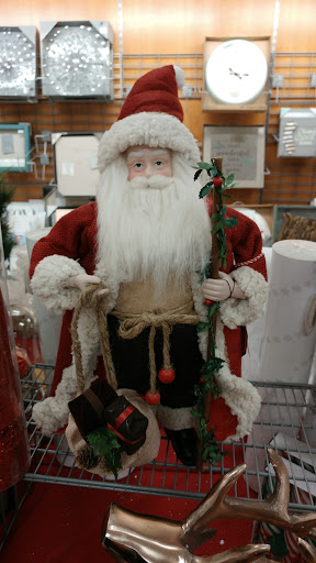 Shopping Mall «Vineyard Town Center Shopping Center», reviews and photos, 451 Vineyard Blvd, Morgan Hill, CA 95037, USA