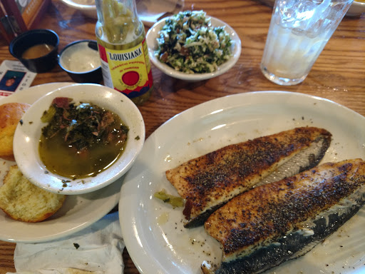 American Restaurant «Cracker Barrel Old Country Store», reviews and photos, 1301 League Line Rd, Conroe, TX 77304, USA