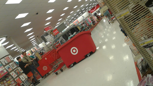 Department Store «Target», reviews and photos, 1235 Point Mallard Pkwy, Decatur, AL 35601, USA