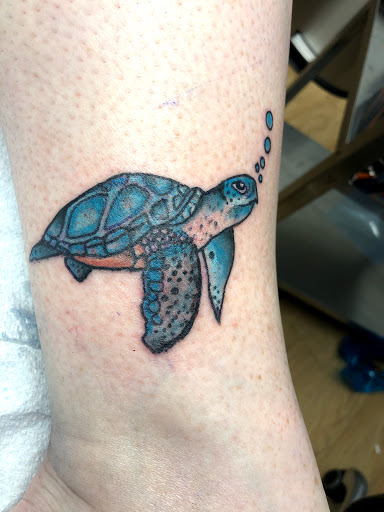 Tattoo Shop «Talon Studio Tattoo», reviews and photos, 14 S Main St, Boonsboro, MD 21713, USA