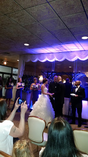 Wedding Venue «Fountain Bleau Event Center», reviews and photos, 635 Miller Rd, Avon Lake, OH 44012, USA