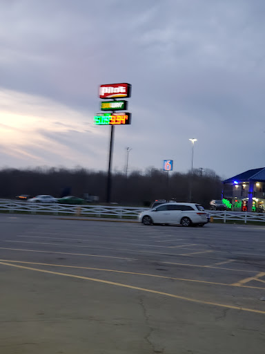 Convenience Store «Pilot Travel Center», reviews and photos, 95 Free Henry Ford Rd, Madisonville, KY 42431, USA