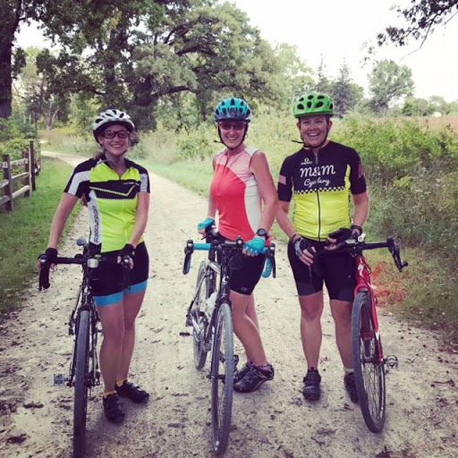 Bicycle Store «M & M Cyclery», reviews and photos, 734 Butterfield Rd, Mundelein, IL 60060, USA