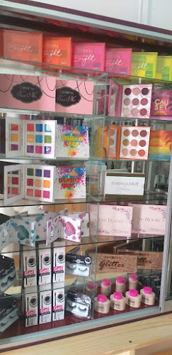 Comentarios y opiniones de Aroma Mujer Esencia y Belleza
