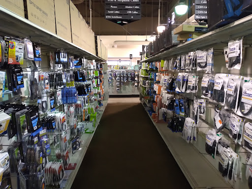 Computer Store «Micro Center», reviews and photos, 11755 Mosteller Rd, Sharonville, OH 45241, USA