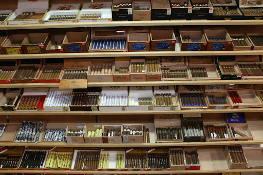 Tobacco Shop «The Tobacco Shoppe», reviews and photos, 116 E Columbia Ave, Battle Creek, MI 49015, USA