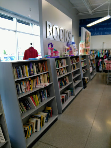 Donations Center «Goodwill Thrift Store», reviews and photos