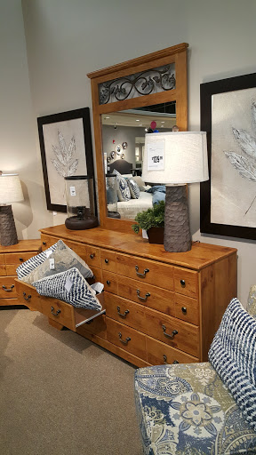 Furniture Store «Ashley HomeStore», reviews and photos, 3405 Amelia Dr, Orchard Park, NY 14127, USA