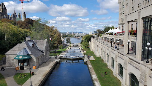 Rideau Canal, Locks 1 - 8 - Ottawa