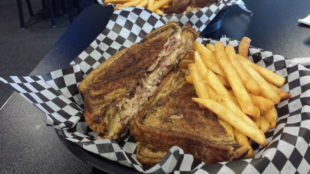 Pink's Bar & Grill 58703