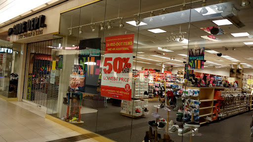 Shopping Mall «Stroud Mall», reviews and photos, 344 Stroud Mall, Stroudsburg, PA 18360, USA