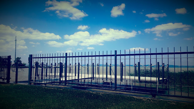 Nyitvatartás: Beach 101 Villa