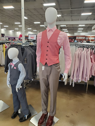 Clothing Store «K&G Fashion Superstore», reviews and photos, 4625 S Cooper St, Arlington, TX 76017, USA