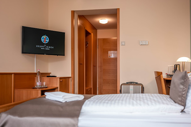 Mohács, Szent Mihály tér 6, 7700