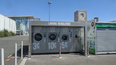 Laverie Revolution laundry à Poitiers