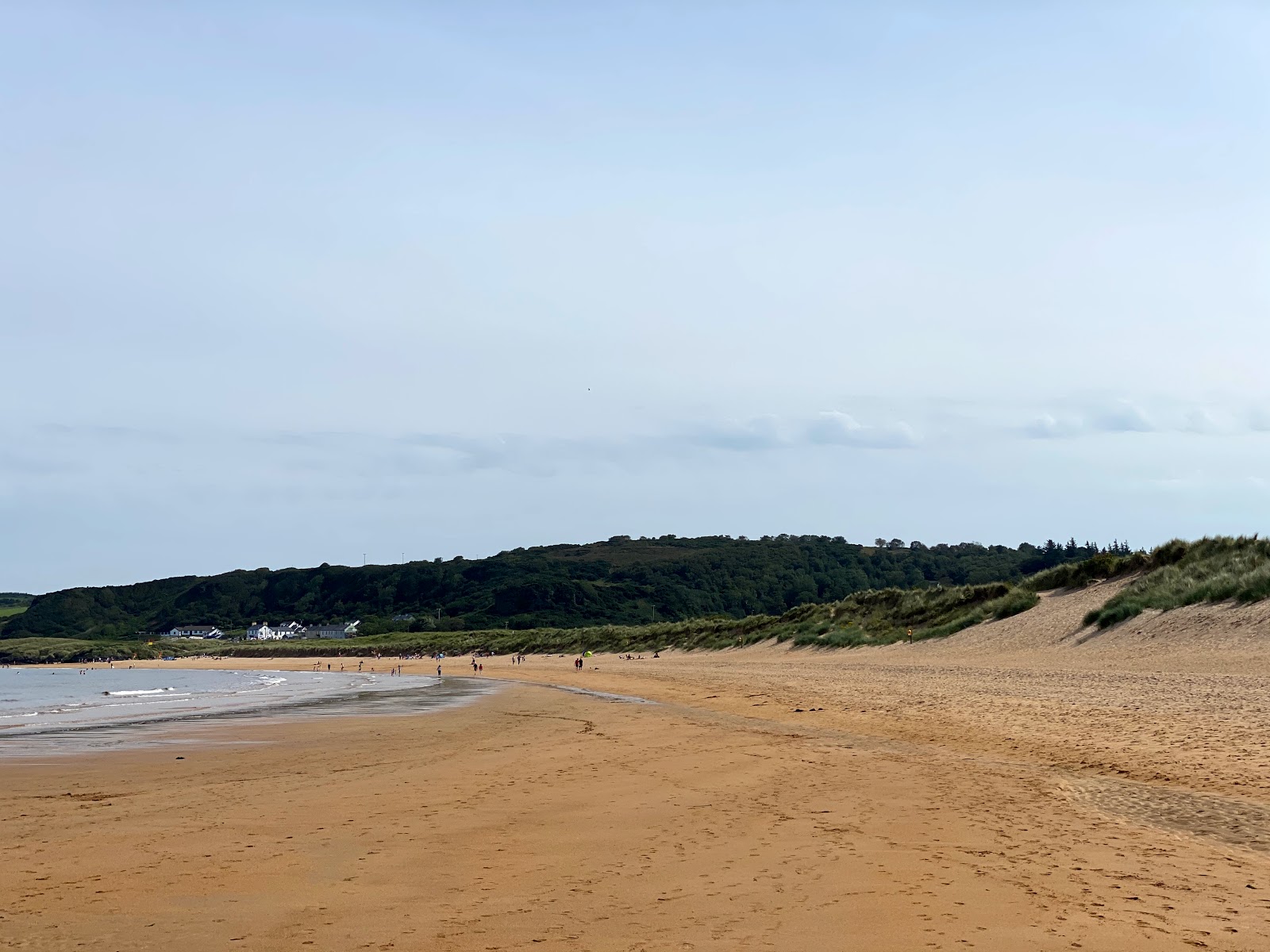 Fotografie cu Culdaff Beach amplasat într-o zonă naturală