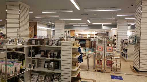 Department Store «Century 21 Department Store», reviews and photos, 200 Bergen Town Center, Paramus, NJ 07652, USA