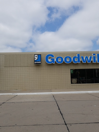 Thrift Store «Goodwill», reviews and photos