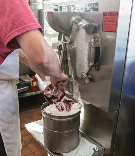 Ice Cream Shop «Bethlehem Dairy Store», reviews and photos, 1430 Linden St, Bethlehem, PA 18018, USA