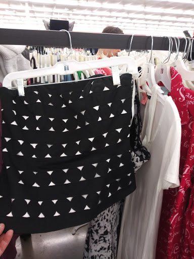 Used Clothing Store «Family Thrift Center Outlet», reviews and photos, 6769 S Texas 6, Houston, TX 77083, USA