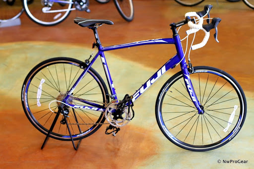 Bicycle Store «NwProGear Bike Shop», reviews and photos, 9240 SE Woodstock Blvd, Portland, OR 97266, USA