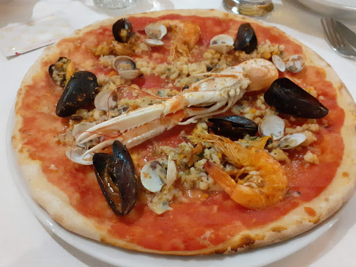 Ristorante Pizzeria Nettuno in Potenza Picena, Provincia di Macerata