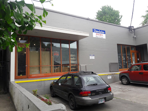 Book Store «Daedalus Books», reviews and photos, 2074 NW Flanders St, Portland, OR 97209, USA