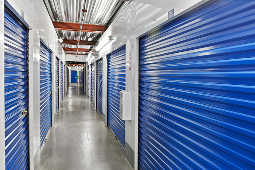Self-Storage Facility «US Storage Centers», reviews and photos, 3708 Clifton Pl, Montrose, CA 91020, USA