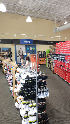 Shoe Store «Shoe Carnival», reviews and photos, 1895 N Pebble Creek Pkwy, Goodyear, AZ 85395, USA