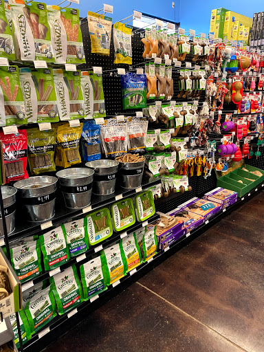 Pet Store «Woofs & Waves», reviews and photos, 5426 Arrowhead Pkwy E, Sioux Falls, SD 57110, USA