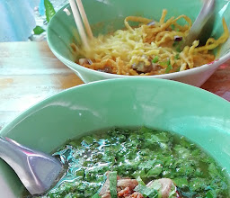 ก๋วยเตี๋ยวข้างบ้าน ติวานนท์ 3 แยก 10 photo