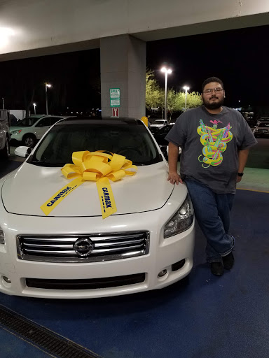 Used Car Dealer «CarMax», reviews and photos, 1041 N 99th Ave, Tolleson, AZ 85353, USA