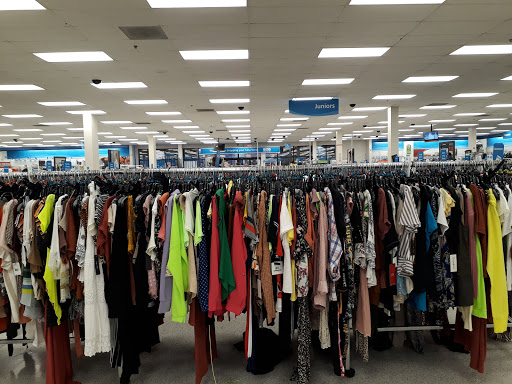 Clothing Store «Ross Dress for Less», reviews and photos, 4919 E 41st St, Tulsa, OK 74135, USA