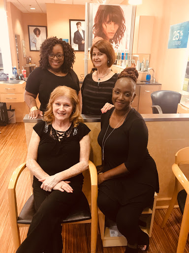 Hair Salon «Regis Salon», reviews and photos, 2600 Beach Blvd #63, Biloxi, MS 39531, USA