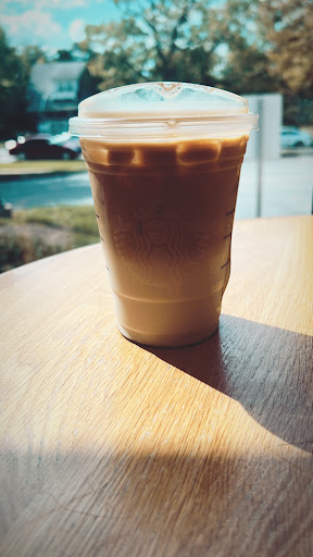 Coffee Shop «Starbucks», reviews and photos, 85 S Main St, Hudson, OH 44236, USA