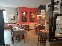 Atmosphère du Restaurant français La Table du Curé à Villiers-sur-Morin - n°11