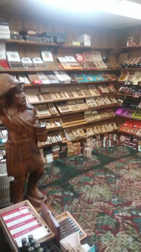 Tobacco Shop «Tobacco World», reviews and photos, 1420 S Glenstone Ave, Springfield, MO 65804, USA